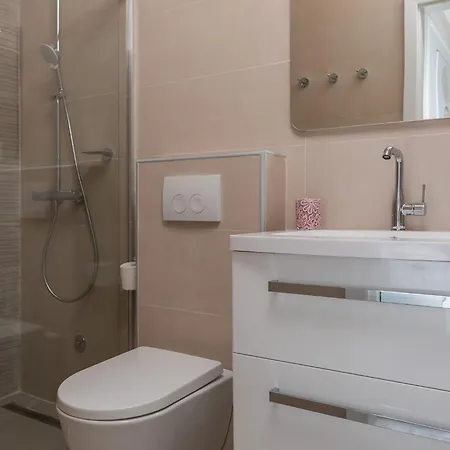 Urbis - Premium With View Lijevi *